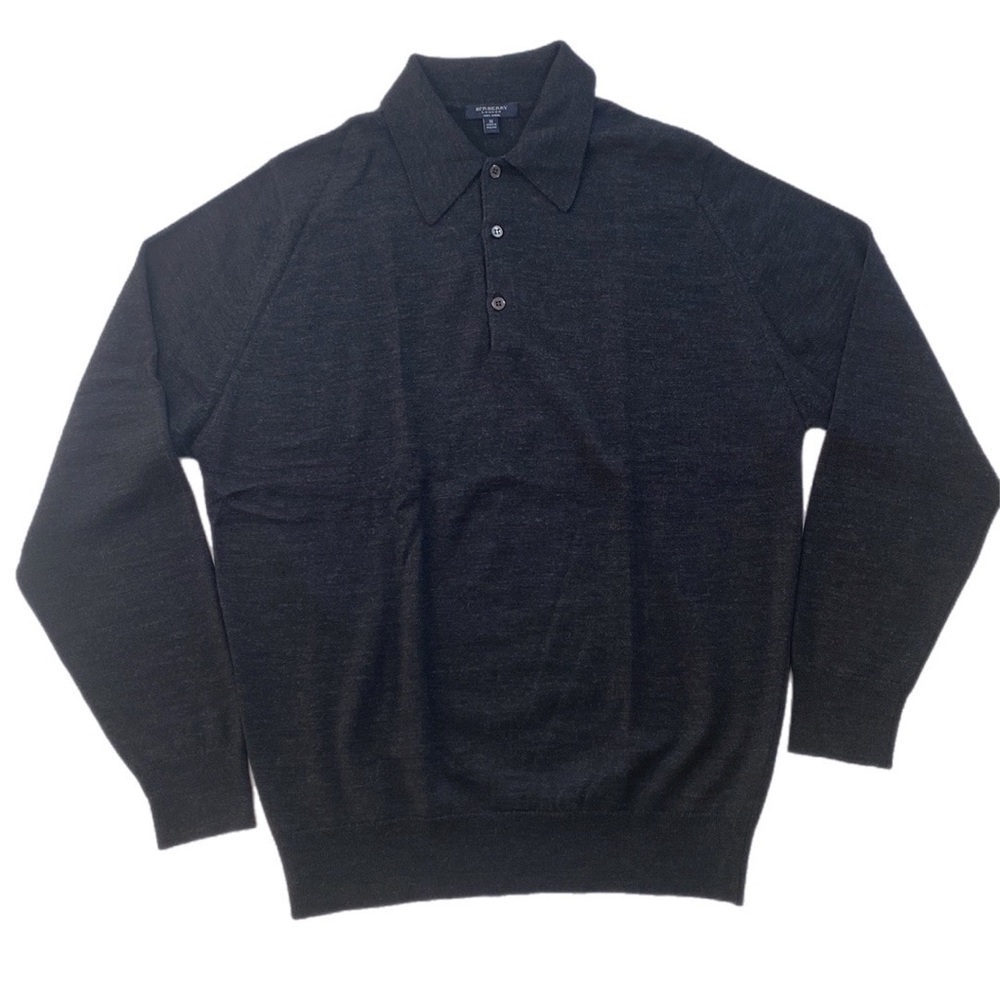 BURBERRY Fine Wool Sweater Collared with 3Buttons Size M excellent condition!!!